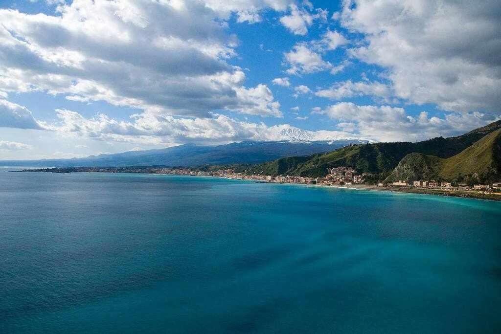 Casa Della Giara Parcheggio Supermercato A 200M Giarre Εξωτερικό φωτογραφία